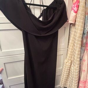 Charles Henry Black Off-Shoulder Mini Gown